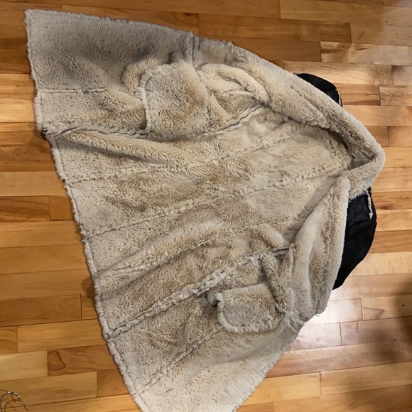 OOAK Vegan Shearling Coat - Picture 11 of 11